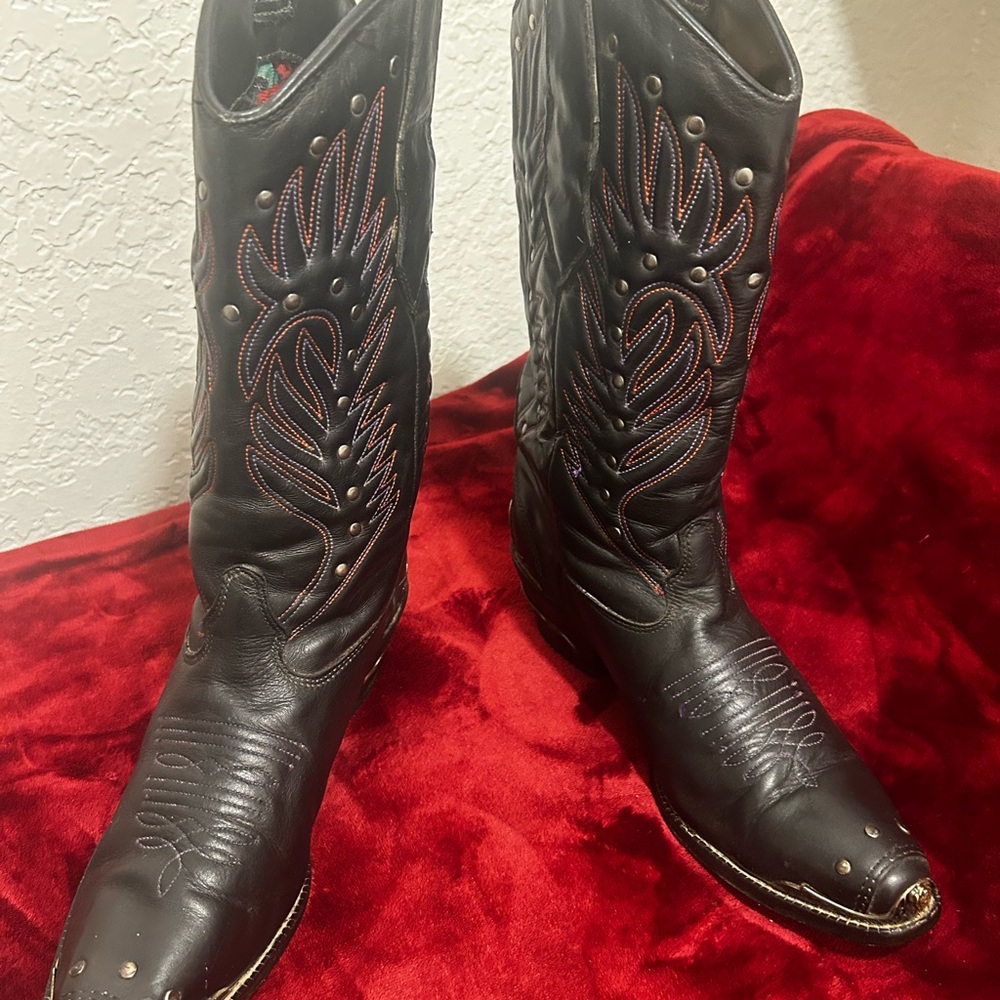 Zodiac Vintage black leather WTH red stitching soft leather